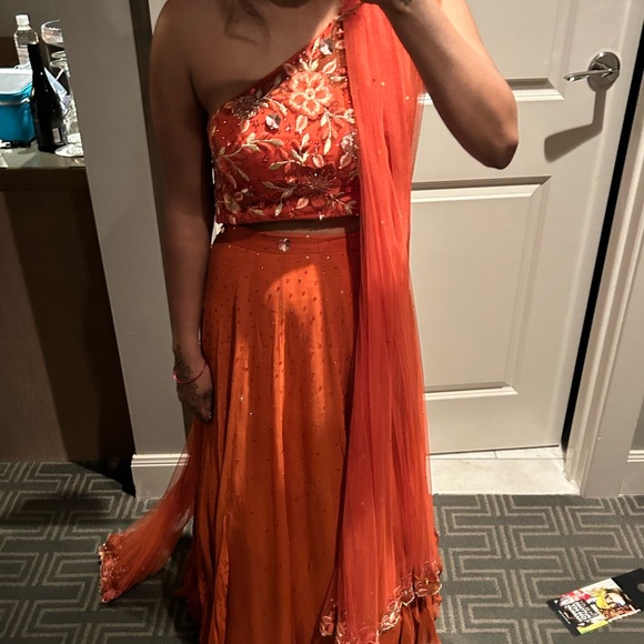 Glitzy Lehenga! - Picture 5 of 8